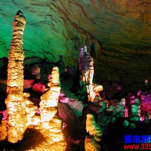 喜樂J線：張家界、鳳凰古城、天子山、猛洞河漂流、芙蓉鎮(zhèn)三晚四日游