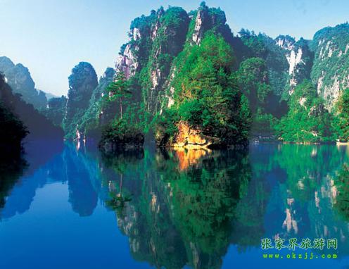 【長沙往返線路4】張家界、天子山、黃龍洞、天門山、鳳凰古城五日游