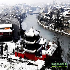 單獨(dú)成團(tuán)P線：（民俗風(fēng)情之旅）張家界、芙蓉鎮(zhèn)、德夯大峽谷、乾州城、鳳凰五日游